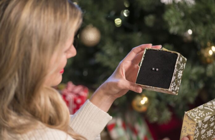 woman with jewelry gifts